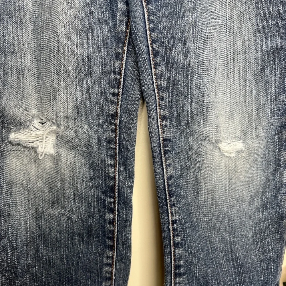 The Children’s Place Blue Distressed Straight Leg Jeans Girls 3T Casual Comfort
